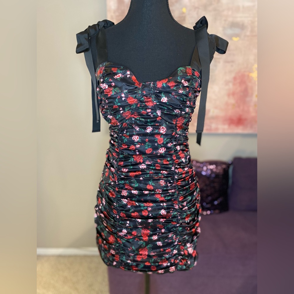 Rose pattern super cute mini dress with bow tie straps silk‎ like feel size S